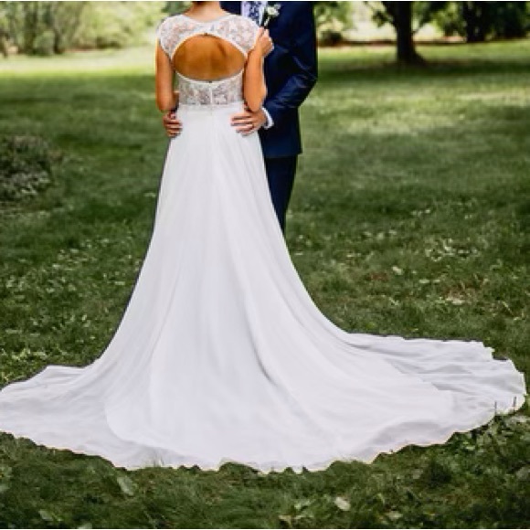 Mon Cheri Stylish, Modest and Elegant Ivory/Nude Wedding Dress - Picture 2 of 10